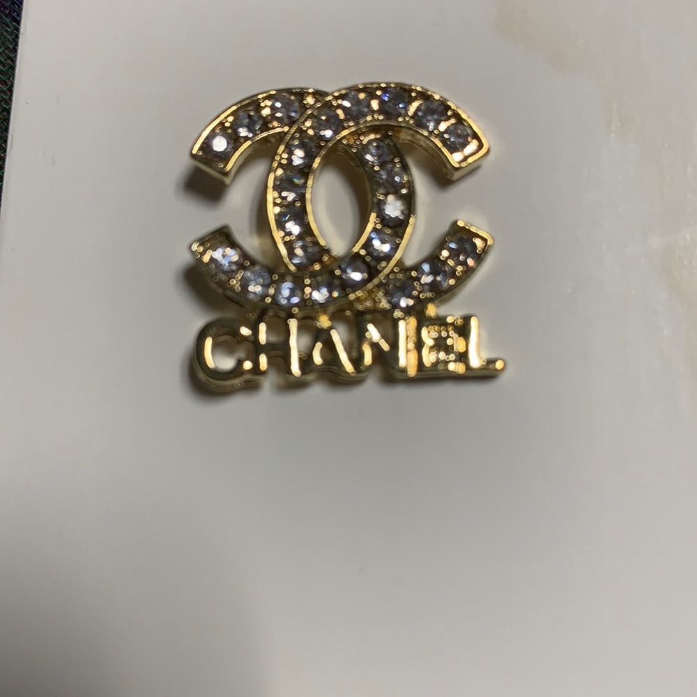 Fashion Brooch